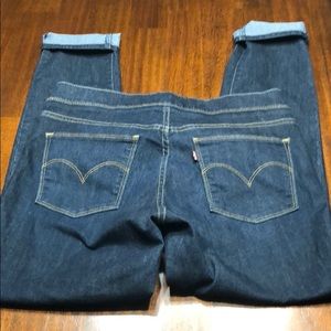 Levi’s Perfectly Slimming Pull On Jeggings
